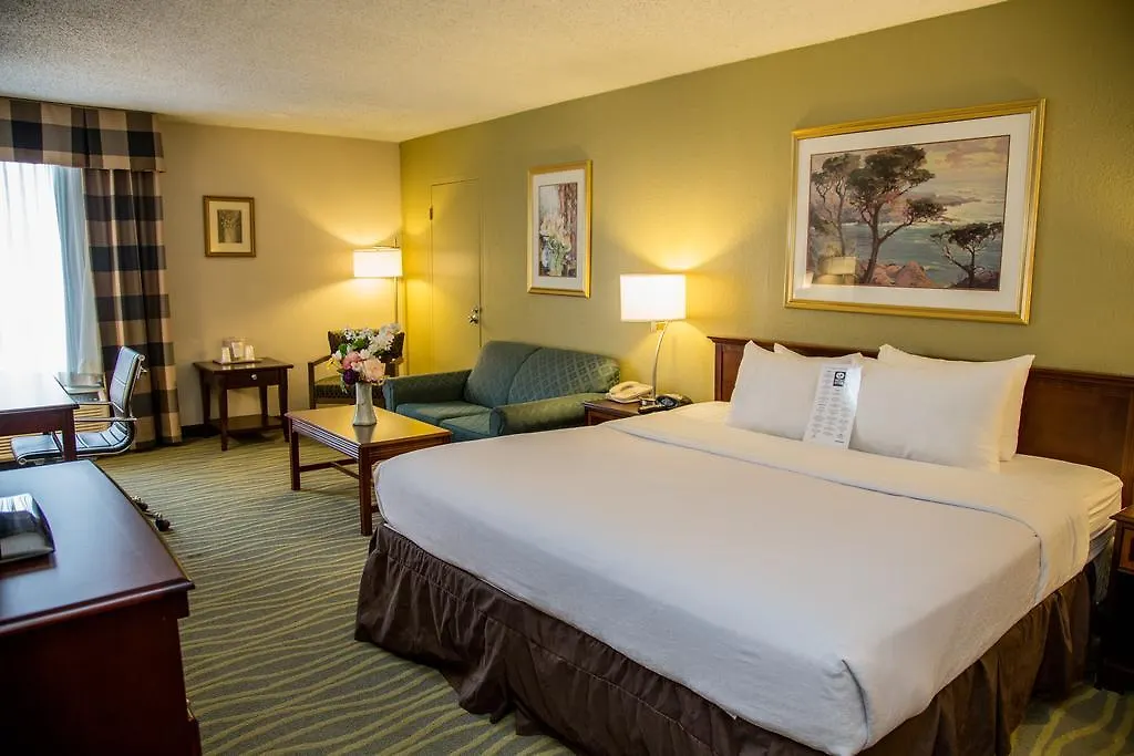 Ramada Plaza Rochester Airport-1