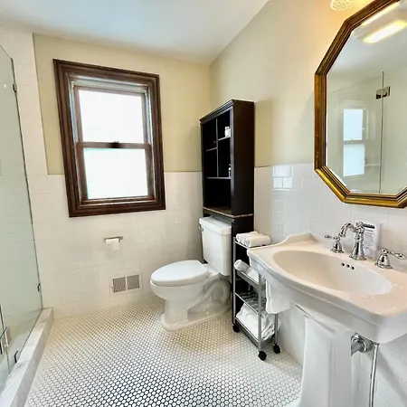 Dartmouth House Inn-2
