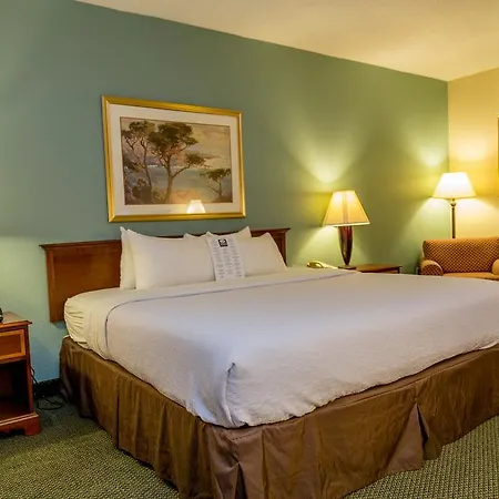 Ramada Plaza Rochester Airport-2